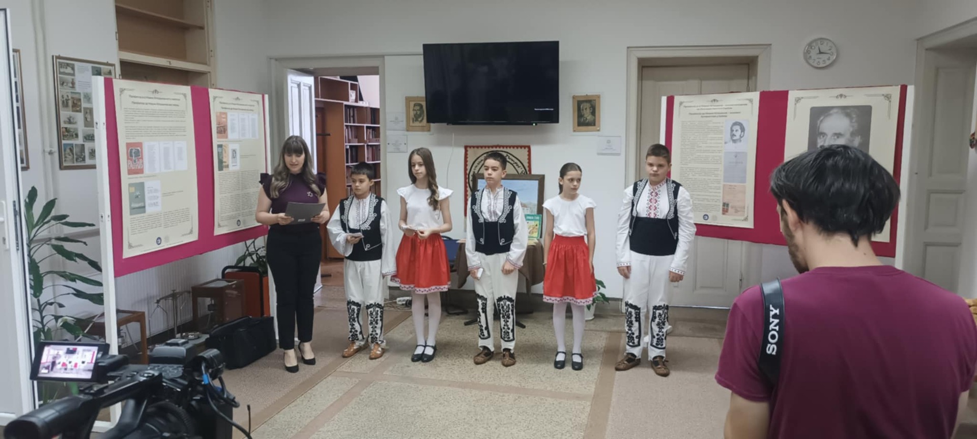 Oткриване на изложба  и кръгла маса посветени на живота и делото на професор Марин Младенов